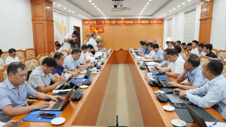 EVN và UBND tỉnh Lai Châu bàn giải pháp triển khai các dự án điện mặt trời nổi trên hồ thủy điện