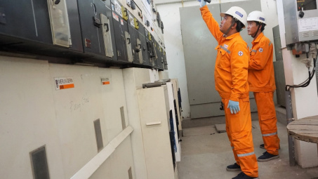 Cấp điện ổn định cho 142 điểm thi lớp 10 tại Thành phố Hồ Chí Minh