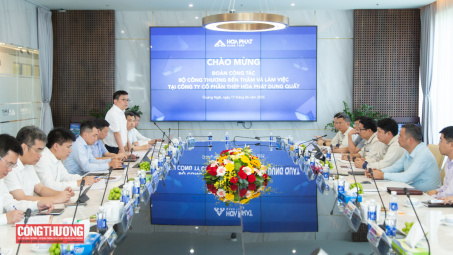 Thứ trưởng Trương Thanh Hoài làm việc với Công ty Cổ phần Thép Hòa Phát Dung Quất