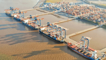 Tập đoàn Gemadept (GMD): Sản lượng tăng trưởng đều, chuẩn bị chạy thử GĐ3 - Cảng Nam Đình Vũ