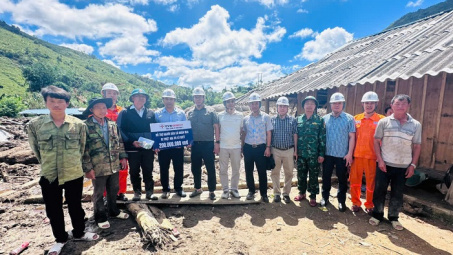 Tổng công ty Phát điện 1 kịp thời hỗ trợ 400 triệu đồng cho vùng lũ Tương Dương