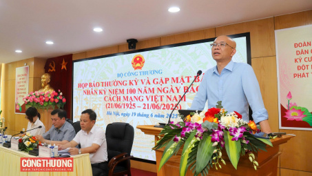 Đảm bảo tiến độ hoàn thành mục tiêu trong Chiến lược xuất nhập khẩu hàng hóa đến năm 2030