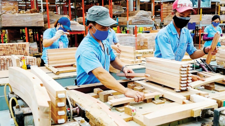 Hoa Kỳ chính thức khởi xướng điều tra chống bán phá giá/chống trợ cấp với gỗ dán cứng và trang trí Việt Nam