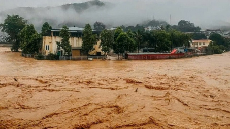 Thủ  tướng chỉ đạo khẩn: Dồn lực ứng phó với mưa lớn ở miền núi trung du Bắc Bộ