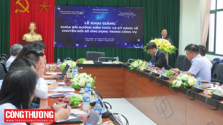 Bộ Công Thương nâng cao năng lực ứng dụng chuyển đổi số cho cán bộ, công chức