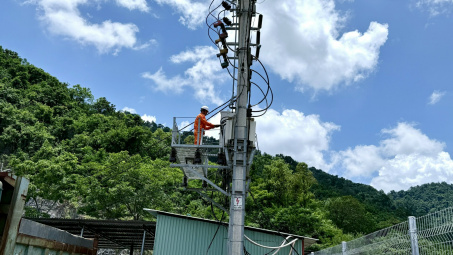 Công ty Điện lực Lạng Sơn chủ động “trực chiến” mùa nắng nóng năm 2025
