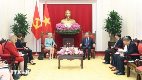 Tổng Bí thư Tô Lâm đề nghị Đại sứ Australia quan tâm thúc đẩy hợp tác song phương