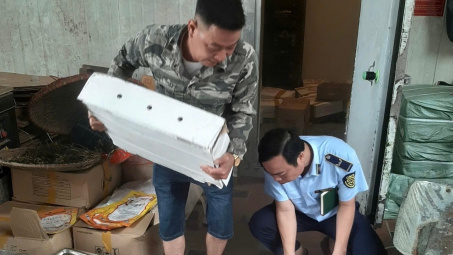 Phát hiện nhiều vi phạm an toàn thực phẩm tại cơ sở sản xuất ở Ba Vì