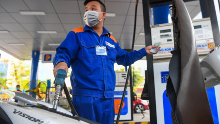 Kỳ điều hành giá xăng dầu ngày 10/7: Giá xăng trong nước đồng loạt tăng nhẹ