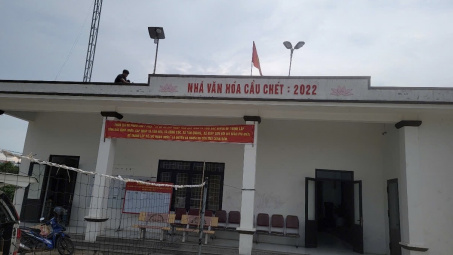 Bắc Giang nghiệm thu mô hình đèn năng lượng mặt trời đầu tiên tại Phì Điền