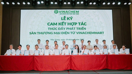 Vinachem bứt phá mạnh mẽ: Tăng trưởng vượt mốc 8%, hoàn thành xuất sắc kế hoạch 6 tháng đầu năm 2025