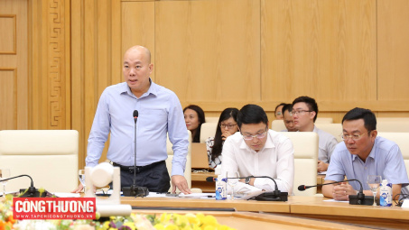 Từ 01/7/2025, thương nhân tổ chức tham gia hội chợ, triển lãm nước ngoài đăng ký với UBND cấp tỉnh