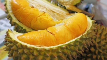 Campuchia xuất khẩu trực tiếp lô hàng sầu riêng đầu tiên sang Trung Quốc