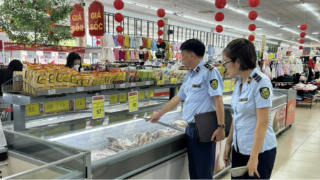 Tăng cường kiểm soát thị trường, chủ động giải pháp đảm bảo nguồn cung hàng hóa thiết yếu ứng phó bão số 3 WIPHA