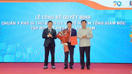 Công bố Quyết định chuẩn y Phó Bí thư Đảng ủy và bổ nhiệm Tổng Giám đốc Tập đoàn Xăng dầu Việt Nam