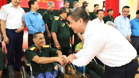 Supe Lâm Thao tri ân thương, bệnh binh tại Trung tâm Điều dưỡng Người có công tỉnh Phú Thọ