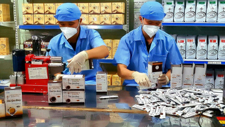 Tháo gỡ khó khăn, hỗ trợ doanh nghiệp đẩy mạnh chế biến sâu cà phê và xuất khẩu cá ngừ