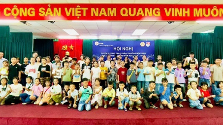 Tuyên dương con CBCNV Công ty Nhiệt điện Thái Bình