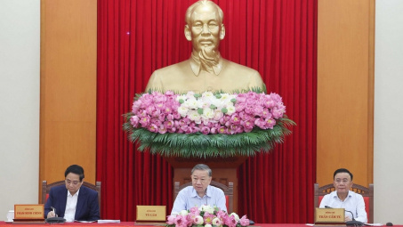 Tổng Bí thư: Tiếp tục rà soát, hoàn thiện dự thảo các văn kiện Đại hội XIV của Đảng