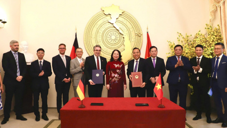 Việt Nam - Đức ký Tuyên bố chung về thiết lập Đối tác Năng lượng