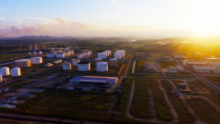 Xây dựng Trung tâm lọc hóa dầu và năng lượng quốc gia tại Khu kinh tế Dung Quất