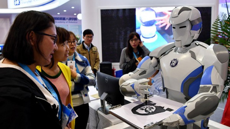 Kinh nghiệm của Trung Quốc trong phát triển công nghệ tài chính và hàm ý với Việt Nam