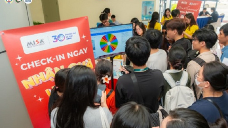 NEU Internship Day 2025: Gắn kết sinh viên và doanh nghiệp qua thực tập – tuyển dụng