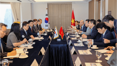 Bộ trưởng Nguyễn Hồng Diên làm việc với các tập đoàn Hàn Quốc, thúc đẩy hợp tác công nghiệp, năng lượng song phương