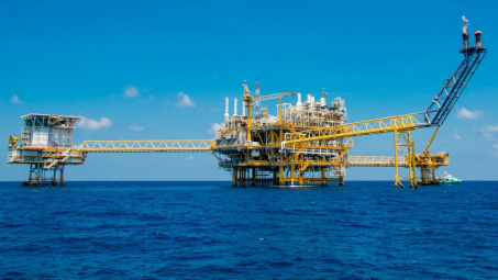 Giá xăng dầu hôm nay 16/8: Ghi nhận mức giảm trong tuần hơn 1%