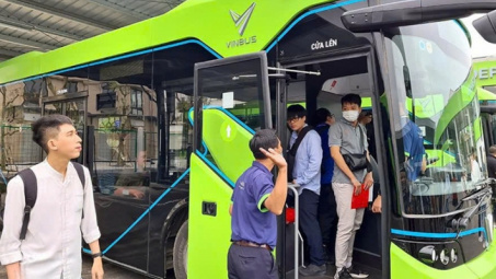 Hà Nội: Vận hành thêm tuyến buýt điện miễn phí E11 kết nối Yên Phụ - Bờ Hồ - Lăng Bác