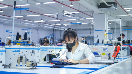 Destination Garment: May mặc thời trang và chiến lược tăng trưởng từ nhà xưởng cao tầng