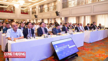 Thứ trưởng Nguyễn Sinh Nhật Tân dự Diễn đàn Logistics Vùng 2025