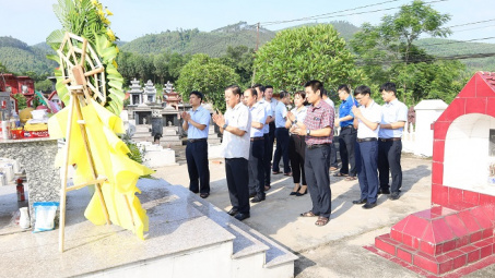 Công ty Thủy điện Thác Bà hướng về nguồn cội