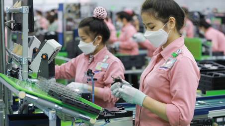 Vốn đầu tư FDI đổ vào Việt Nam tiếp tục tăng mạnh