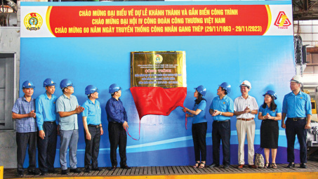 Công đoàn Công Thương Việt Nam: Gắn biển hai công trình chào mừng Đại hội IV