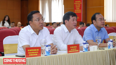 Bộ Công Thương tổ chức quán triệt, triển khai thực hiện 4 Nghị quyết của Bộ Chính trị