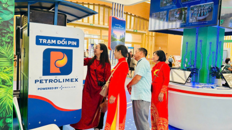 Petrolimex được vinh danh “Không gian trưng bày tiêu biểu” tại Triển lãm thành tựu đất nước