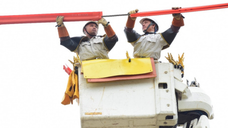 Đội sửa chữa điện nóng (Hotline): Góp phần bảo đảm an toàn, liên tục của lưới điện