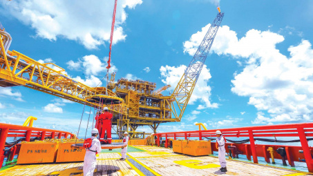 Ngành Công Thương thi đua thực hiện thắng lợi nhiệm vụ phát triển kinh tế - xã hội