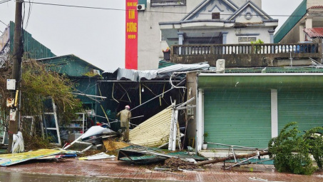 Công điện khẩn: Tập trung khắc phục hậu quả bão số 10 và mưa lũ