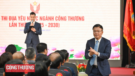 Phó Thủ tướng Lê Thành Long dự Đại hội Thi đua yêu nước ngành Công Thương lần thứ IV