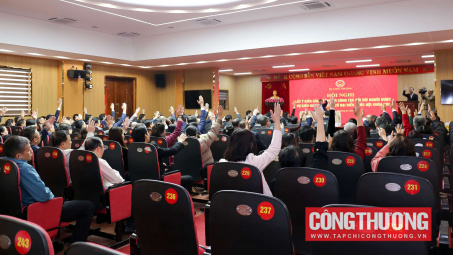 Thống nhất 100% giới thiệu Bí thư Đảng ủy, Quyền Bộ trưởng Bộ Công Thương Lê Mạnh Hùng ứng cử đại biểu Quốc hội khóa XVI