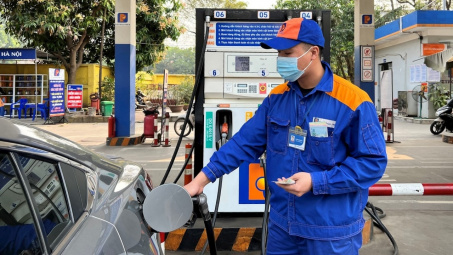 Kỳ điều hành giá xăng dầu ngày 15/1: Đồng loạt tăng nhẹ