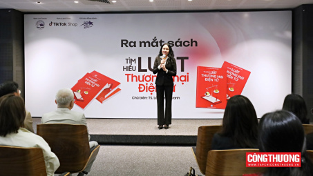 Khơi thông nguồn lực từ hành lang pháp lý mới qua cuốn sách "Tìm hiểu Luật Thương mại điện tử"