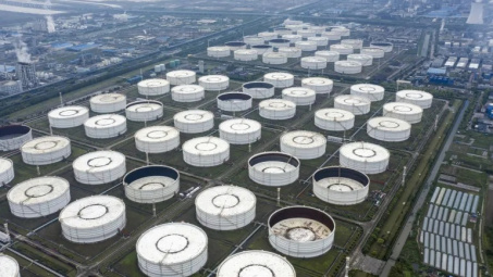 Giá xăng dầu hôm nay 20/1: Kinh tế Trung Quốc tăng trưởng tích cực