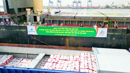 Chào mừng Đại hội XIV: Phân bón Miền Nam xuất khẩu 10.000 tấn NPK sang Philippines