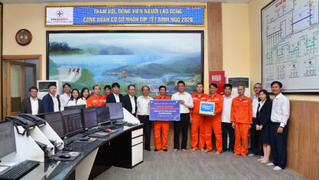 EVNGENCO2 thăm hỏi, động viên người lao động tại Thủy điện A Vương