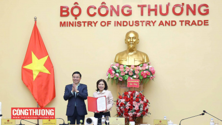 Bộ Công Thương tổ chức trao quyết định bổ nhiệm Tổng biên tập Tạp chí Công Thương