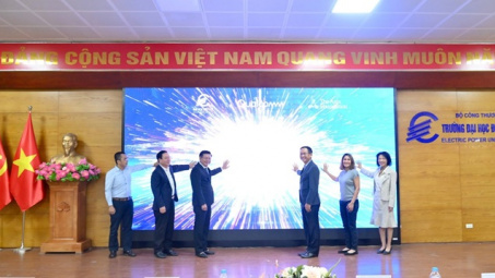 Ra mắt Trung tâm Đào tạo Công nghệ ứng dụng Thực tế ảo và Trí tuệ nhân tạo trong năng lượng
