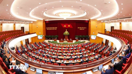 Bộ Chính trị, Ban Bí thư tổ chức Hội nghị toàn quốc quán triệt và triển khai thực hiện Nghị quyết Hội nghị Trung ương lần thứ tư